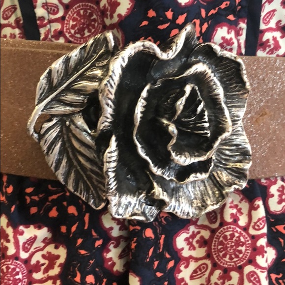 BCBGMAXAZRIA - Picture 2 of 8